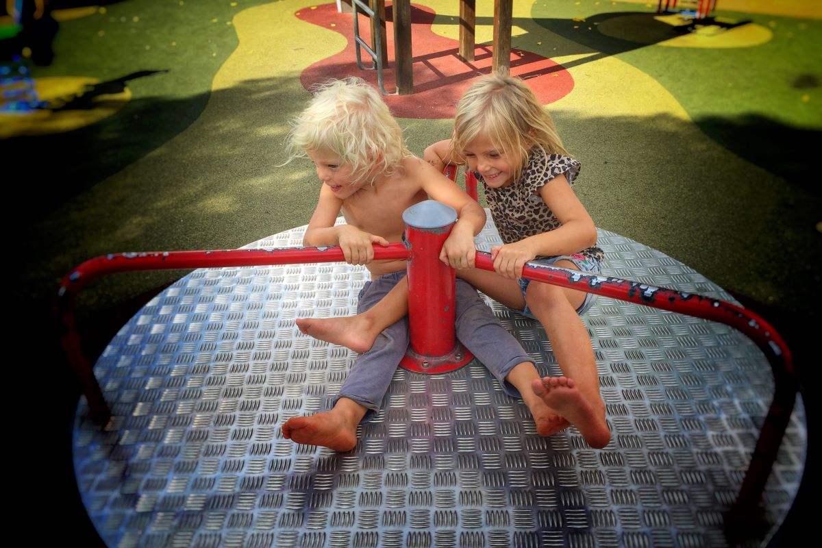 Spielplatz-Knigge für Nordfriesland – entspannt mit Kindern 